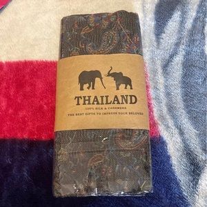 Pashima new Made in Thailand